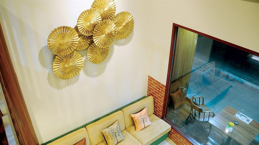 Lullaby Inn Silom Bangkok Luaran gambar