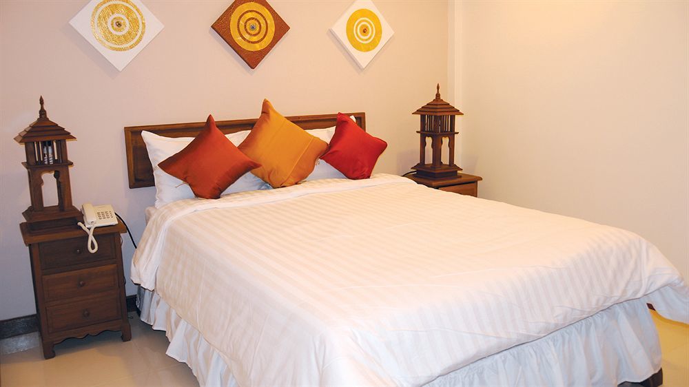 Lullaby Inn Silom Bangkok Luaran gambar